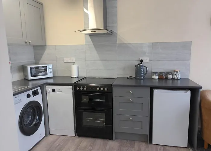 First Floor One Bedroom Apartment Quiet Location In Stafford