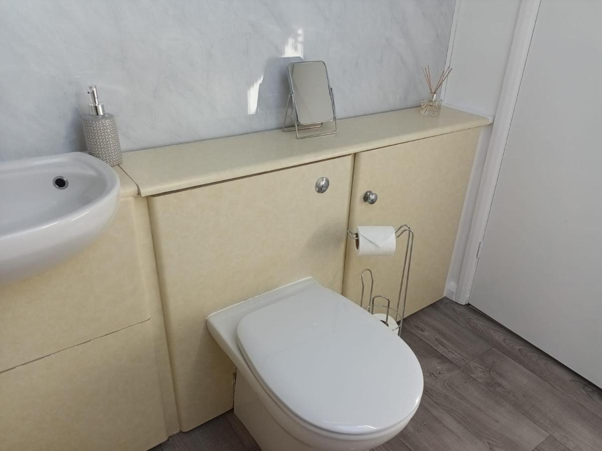 Apartment First Floor One Bedroom Quiet Location In